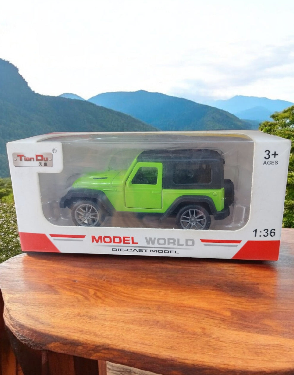Die cast car 1:36 size 3 inch toy