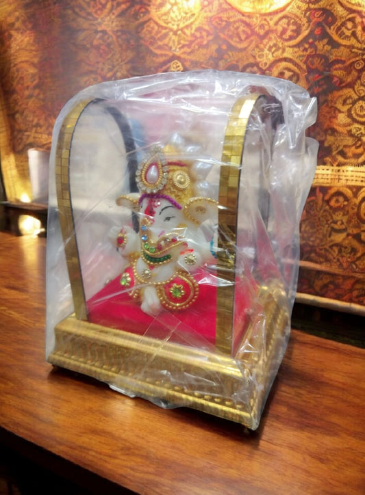 Ganesh idol with box 5 inch